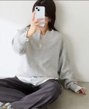 지퍼 맨투맨 라이크 니트