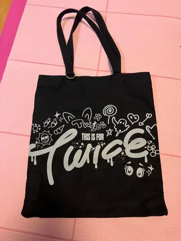 TWICE THISISFOR 월드 투어 토트백 덤 포함