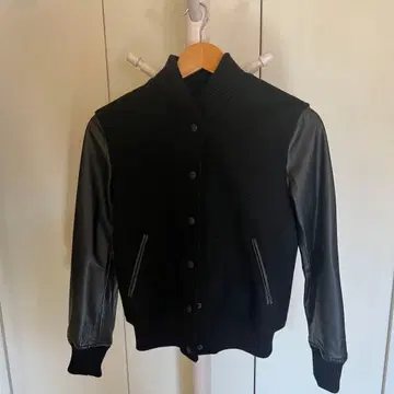 새상품급 온워드 23구 블루종 바시티 자켓 자켓 사이즈 38 울&양가죽