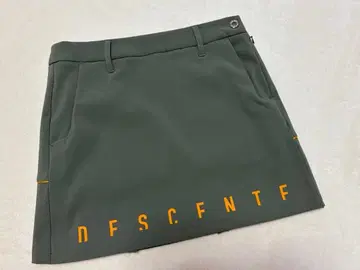 DESCENTE 인기 완판템 데상트 속기모 스커트 새상품급