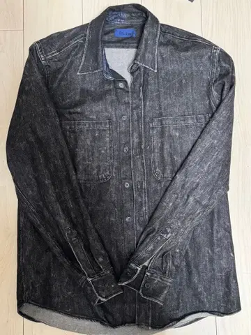 에뛰드 데님 셔츠 M 사이즈