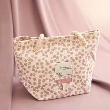 herlipto 신색 HLT Cherry Tote Bag