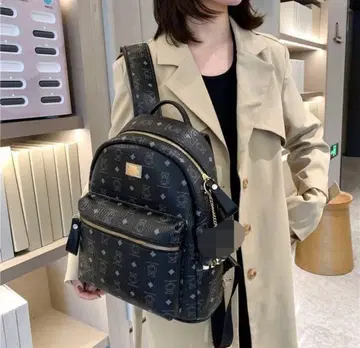 스터드 장식 블랙 백팩 여성용 백팩 가방