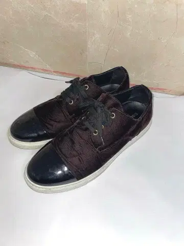 [ DSQUARED2 ] 신발 블랙 스니커즈 디스퀘어드