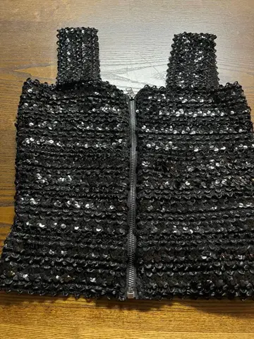 CHUCLLA 스팽글 장식 집업 뷔스티에 블랙