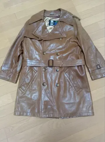 BREIER OF AMSTE 브라운 가죽 더블 브레스트 자켓