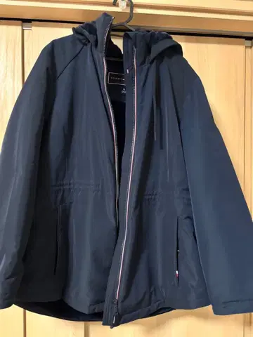 타미힐피거 코트