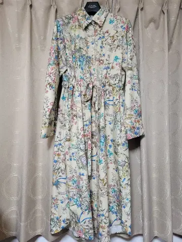 새상품급 로이스크레용 꽃무늬 셔츠 원피스 (긴팔)