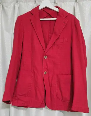 붉은 혜성 노브랜드 테일러드 자켓 레드 장미 자수가 포인트