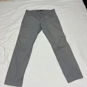 OAKLEY 그레이 슬림핏 골프 팬츠