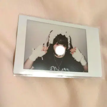 AVAM 히메미야 유카 wego 콜라보 런 폴라로이드