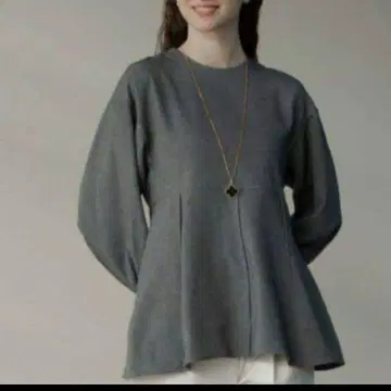 OHGA 그레이 긴팔 플럼 상의 오가