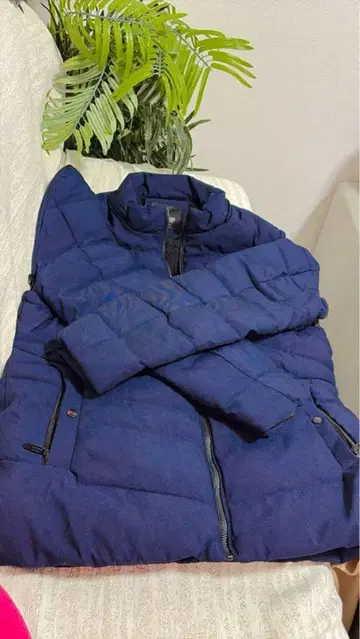 네이비 다운 베스트