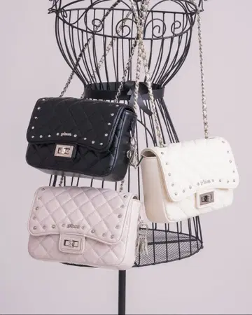 pium 참 포함 퀼팅 미니 숄더 아이보리