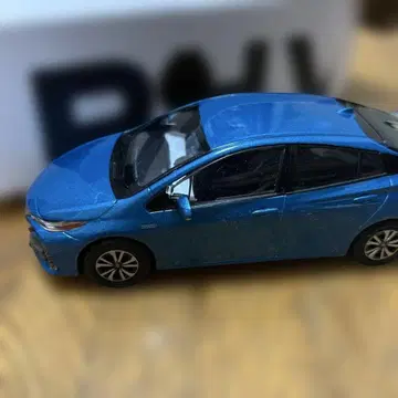 도요타 프리우스 PHV 미니카 파랑