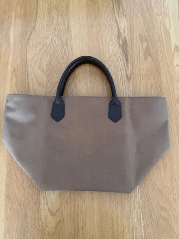 샤펠리에 브라운 토트백