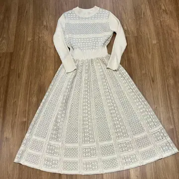 럭스 아모르 카프리스 니트 원피스 38