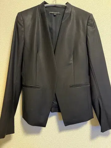 블랙 노카라 자켓