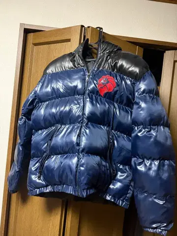 네이비 다운 자켓 네스타