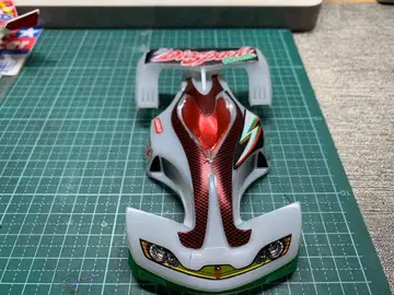 프라이스 한정판 디오스 파다 플라스틱 바디