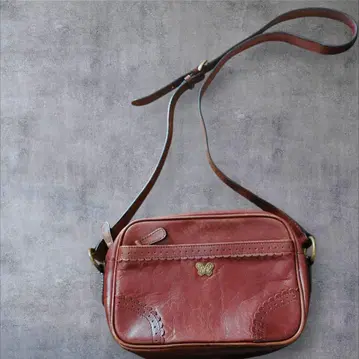 안나수이 브라운 가죽 숄더백