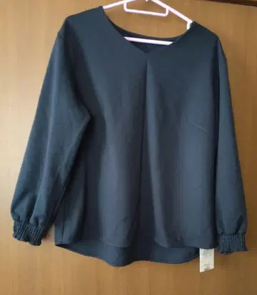 Reflect 긴팔 상의 13/LL 택 포함 새상품