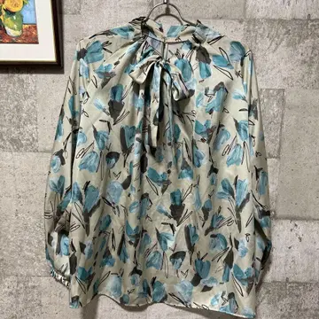 tomorrow land collection 블라우스 사이즈 36