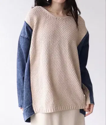 three four time 바이컬러 니트 스웨터