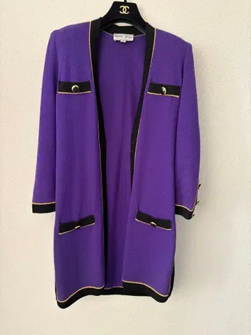 ST.JHON/세인트존/퍼플 긴팔 가디건 골드 트리밍