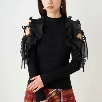 snidel 플리츠 프릴 슬리브 니트 풀오버 블랙