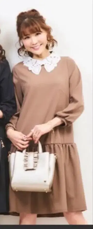 미사용 새상품 택 포함 앤드러브 QVC 하트 레이스 원피스 베이지 L