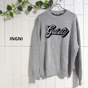 새상품급 INGNI 잉그 니트 트레이닝복 풀오버 M