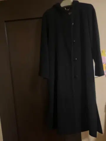 블랙 롱 코트 후드 부착