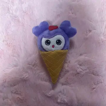 TWICE POPUP STORE 사나 서브리 아이스 봉제 인형 배치