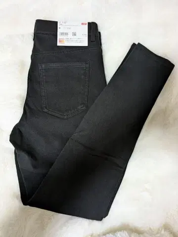 UNIQLO 히트텍 울트라 스트레치 레깅스 팬츠 M 블랙