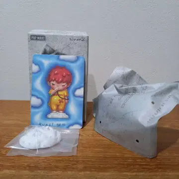 POP MART Hirono 팝마트 히로노