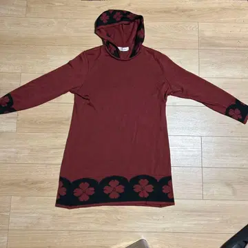 Brilliant a Dewl 후드 부착 튜닉