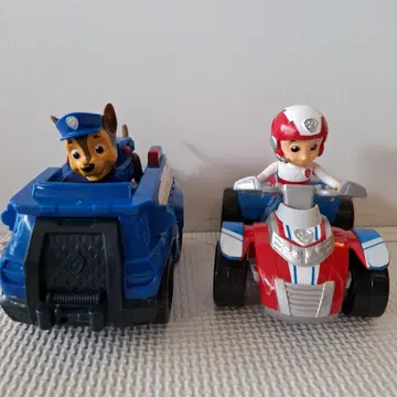 파우 패트롤 체이스 켄트의 세트