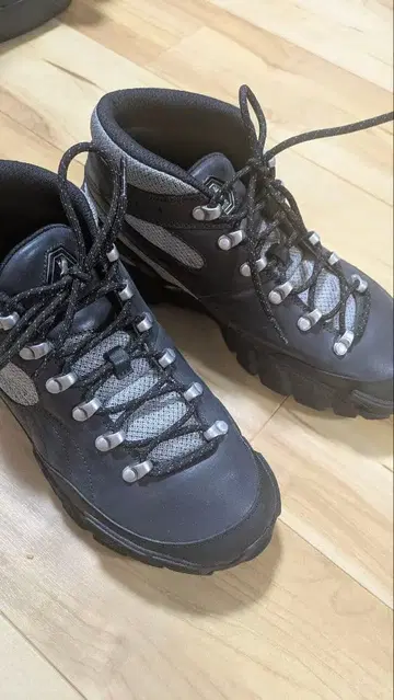 푸마 스켑타 완판템 레어 사이즈 tig 착용