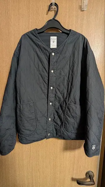 오시발 퀼팅 자켓 사이즈 2 다크 네이비