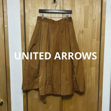 UNITED ARROWS 플레어 스커트