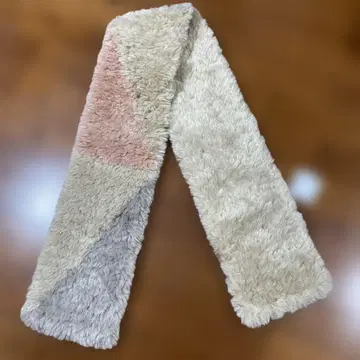 새상품 야마다야 nouer 복슬복슬 머플러