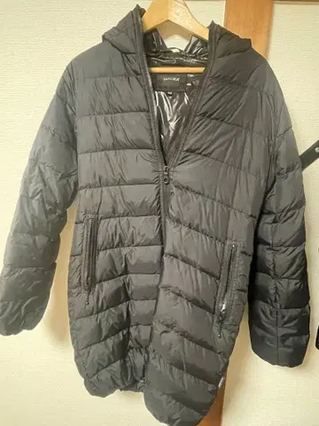 DUVETICA 블랙 다운 자켓 42