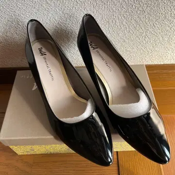 오리엔탈 트래픽 43 사이즈 26.5 하이힐 블랙