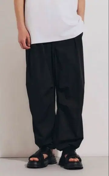 TAKEO KIKUCHI 다케오 키쿠치 배기 파라슈트 팬츠