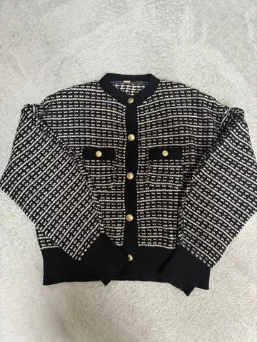 Mila Owen 버튼 니트 가디건 M 블랙 화이트