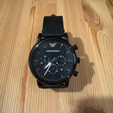 엠포리오 아르마니 손목시계