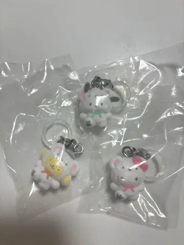 산리오 메지루시 액세서리 복슬복슬 스노우 키티 포차코 폼폼푸딩