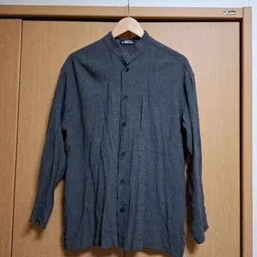 ISSEY MIYAKE 그레이 밴드 카라 셔츠