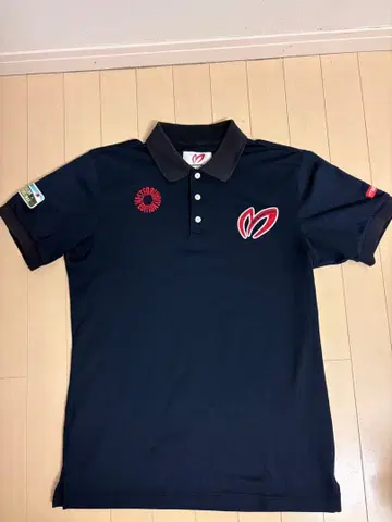 [ 가격 인하 ] MASTER BUNNY EDITION 네이비 피케 셔츠